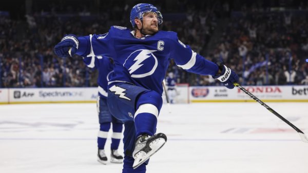 Stamkos posts goodbye message to Lightning, fans on social media | NHL.com