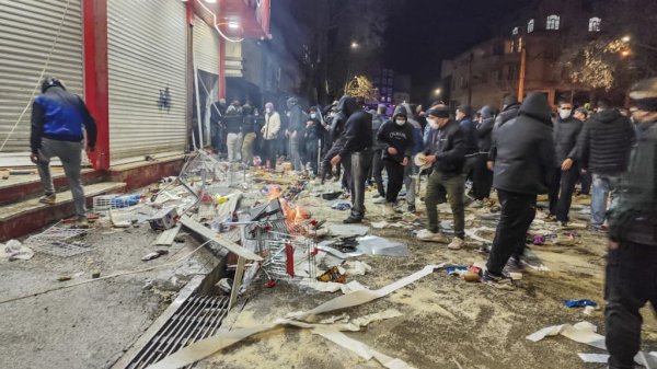 Du régime du Chah à celui des mollahs, la sanglante histoire de l’Iran avec la répression des mouvements de contestation