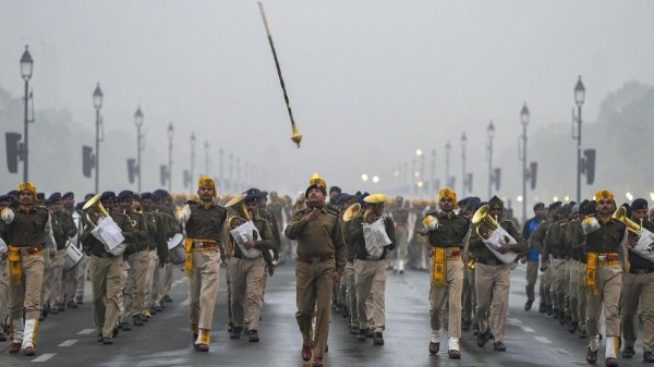 Republic Day 2026: Ticket sales begin for Republic Day parade and Beating the Retreat — prices, dates, and booking details
