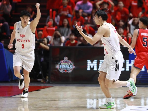 【EASL】アルバルク東京がグループリーグ最終戦を制し全体トップでEASLファイナルズ進出決定！小酒部泰暉が値千金の逆転3ポイントを沈める