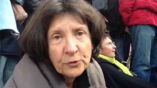 Nantes : des élus anti-aéroport rassemblés devant la préfecture de Loire-Atlantique