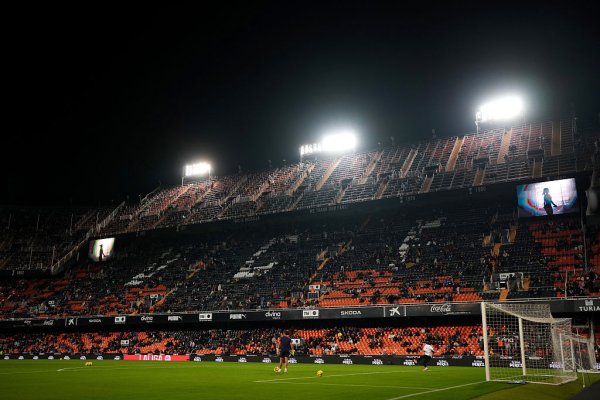 🚨 Dimitrievski, one year on: the line-ups for Valencia v Elche