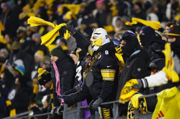 Friday Night Happy Hour: Wild Card Round