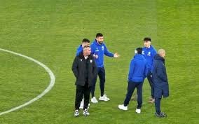 rapid bucureşti - petrolul