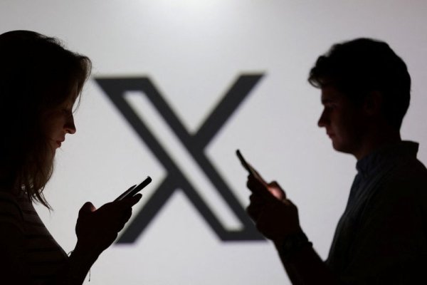 X down for thousands of users globally, Downdetector shows