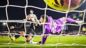 leeds united standings