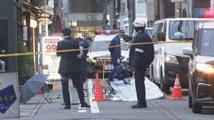 富山駅前 刺される