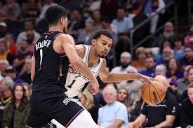 хит – лейкерс