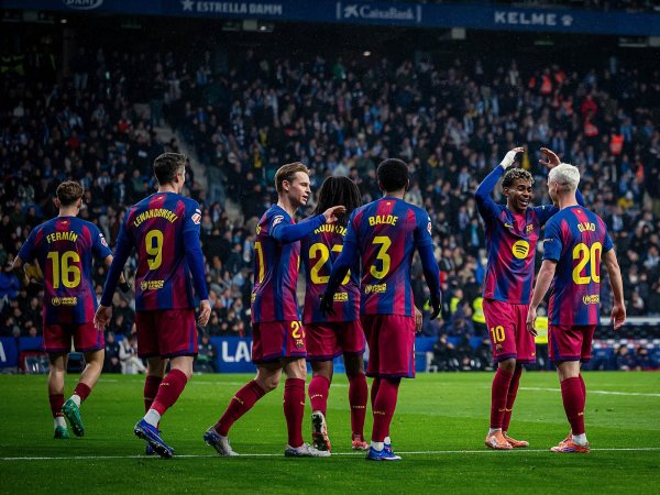 «Барселона» может перехватить полузащитника у «Реала»