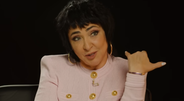 Пенсия артиста — миф или реальность? Сколько платят звездам в России