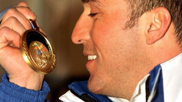 « C’est ma dernière chance de la retrouver » : le combat de Jean-Luc Crétier pour revoir sa médaille d’or olympique volée