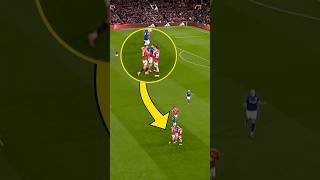 Mazraoui FIGHTS For The Team ❤️