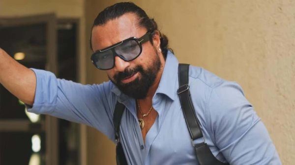 मशहूर इंफ्लुएंसर ने बिग बॉस फेम एजाज खान को किया एक्सपोज! लीक की चैट, लिखा- साथ मिलकर...