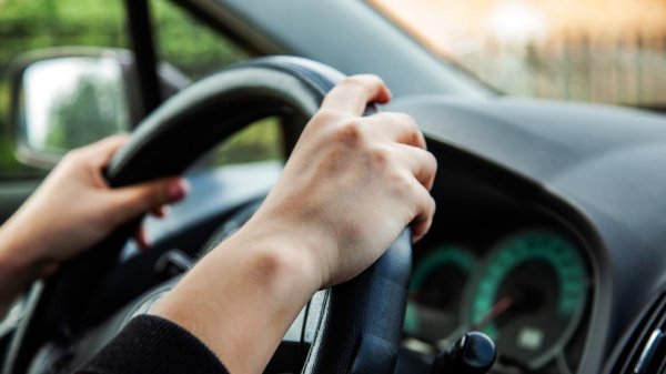 "On a multiplié nos inscriptions par huit!": alors que le CPF ne pourra bientôt plus financer le permis de conduire, les auto-écoles sont prises d'assaut par les candidats