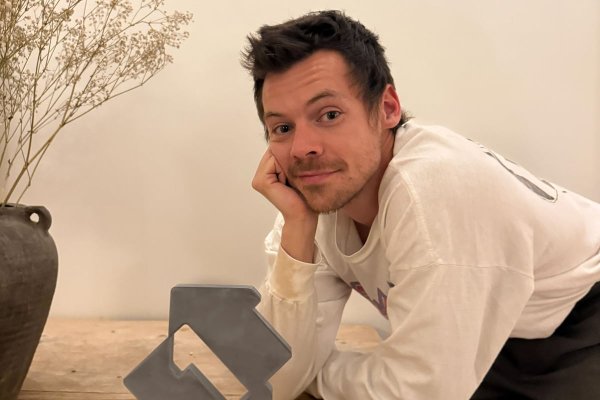 Harry Styles and Louis Tomlinson top singles and album charts