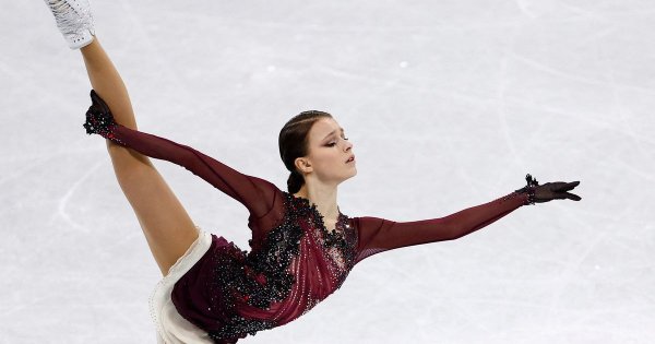 «До слез»: Костомаров отреагировал на выступление Щербаковой