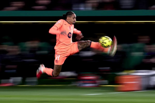 Why Raphinha was taken off at half-time of Barcelona’s clash with Elche