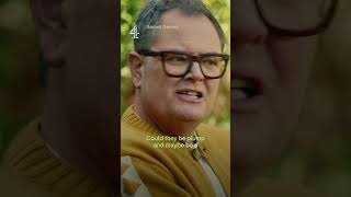 Susie Dent isn't the first person to underestimate Alan Carr #SecretGeniusC4