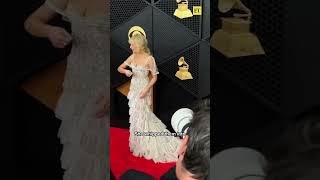 Sabrina Carpenter credits Chappell Roan for #GRAMMYs photographers being so quiet #sabrinacarpenter