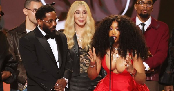 Cher’s Eyes See ‘Luther Grandross’