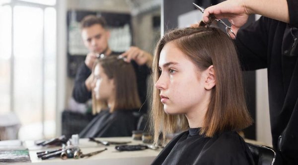 Когда лучше стричься в феврале 2026 года по лунному календарю: намотайте на ус эти даты