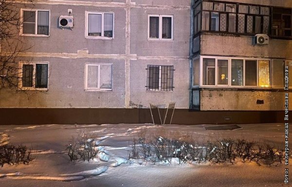 Беспилотники атаковали Старый Оскол, повреждены три многоквартирных дома