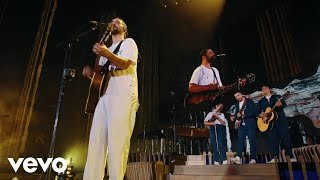 Noah Kahan - Stick Season (Live From Fenway Park)