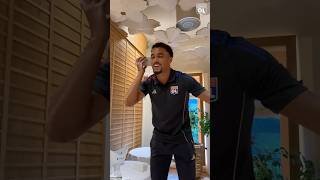 Nos recrues Ruben Kluivert et Afonso Moreira ont poussé la chansonnette ce soir 🎤🎶 #sing