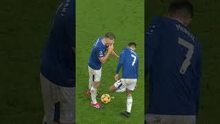 Four goals, eight assists 🤩🪄 a goal involvement every 114 minutes for Dwight McNeil #shorts #everton