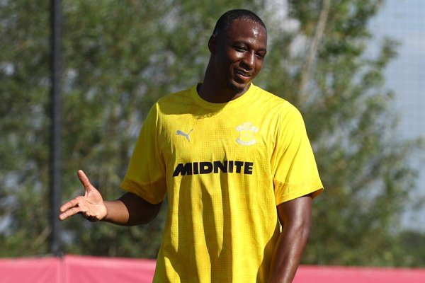 Out-of-favour Aribo reportedly set to join Championship rivals on loan