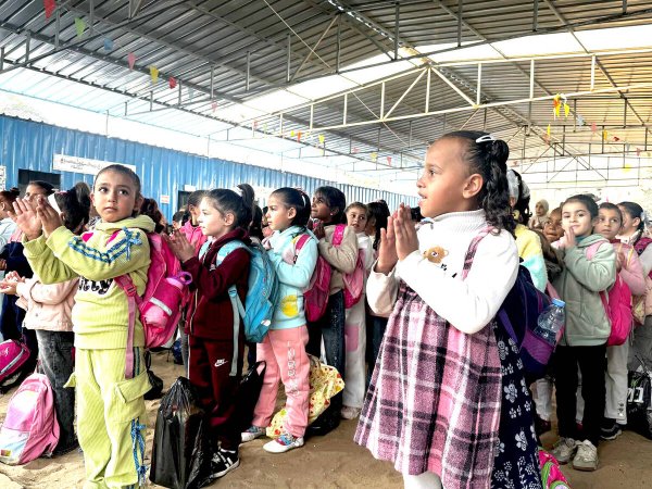 ユニセフがパレスチナ・ガザ地区での大規模教育支援の概要を発表　対象は３３万６０００人の子どもたち（スポーツ報知） - Yahoo!ニュース