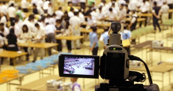「麻薬と一緒」なぜ繰り返す開票操作　白票を「不正の道具」に悪用も | 毎日新聞