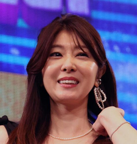 矢部美穂、母文子さんが認知症と診断「様子が明らかにおかしいので」（日刊スポーツ）｜ｄメニューニュース