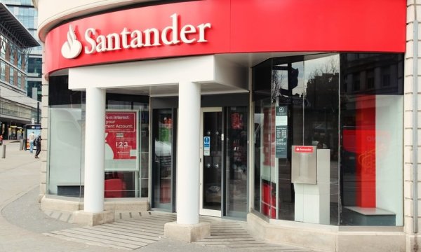 Santander launches the cheapest mortgage rate on the mark...