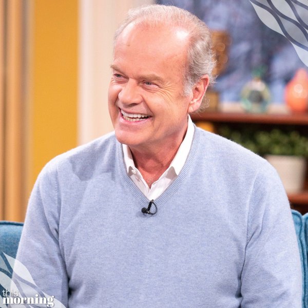 'Goodnight, Seattle!' 🙌 #thismorning #KelseyGrammer