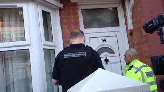 Leicester house raided in 'sham' marriage probe