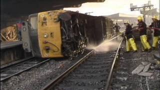 DERAILMENTS. - Pa&lington Train.