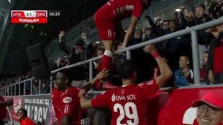 REZUMAT: UTA Arad - CFR Cluj 1-1. Punct în 10 oameni pentru gazde