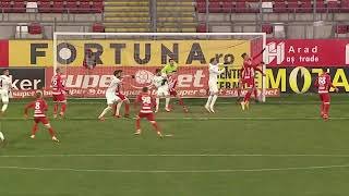 GOOOL! UTA - CFR Cluj 0-1. Vinicius deschide scorul la Arad