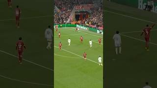 Conor Bradley with a right-back masterclass!