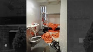 Cell where Jeffrey Epstein died never underwent proper inspection, experts say