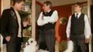 Fun at The Funeral Parlour　S01E02 2/4