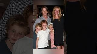 Julia Roberts & Danny Moder 23 Years Together & 3 Kids #JuliaRoberts #DannyModer #Love #Family
