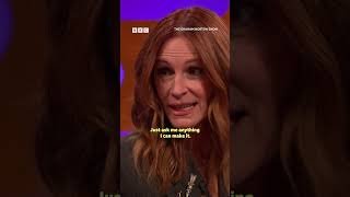 The real secret ingredient in Julia Roberts movies? Cooking homemade banana bread!  - BBC
