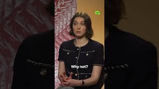 Does Mickey 17’s Anamaria Vartolomei think human printing is a good idea?