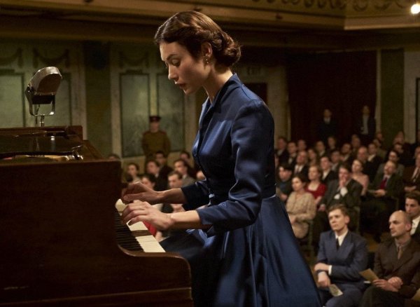 {The Death of Stalin} 2017
———————————————
Moscow, 1953. ...