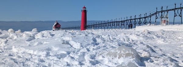 Arctic cold blast sets off rapid icing of Great Lakes - NOAA Research