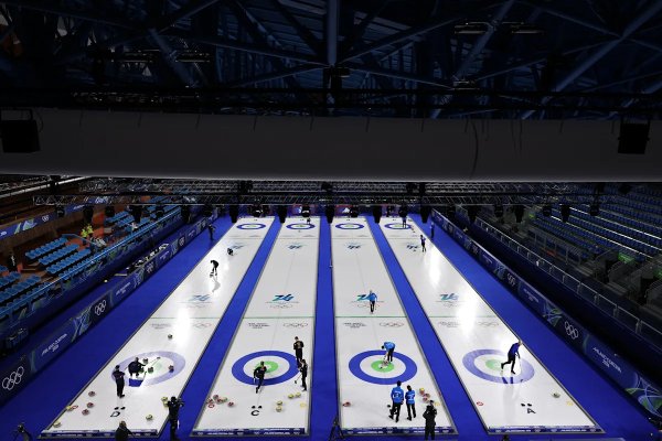 Winter Olympics 2026: First event interrupted by power outage after 5 minutes