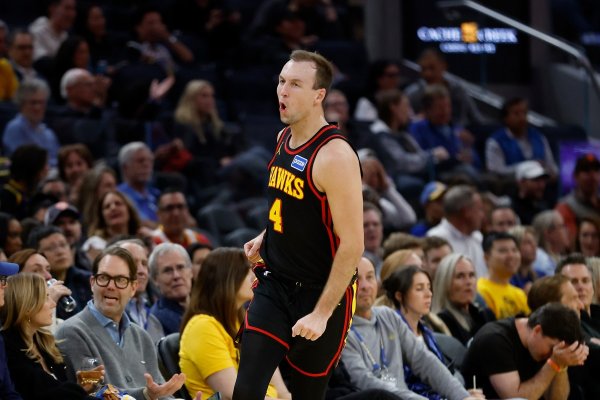 Lakers acquire $11 million sharpshooter just hours before NBA trade deadline