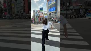 The picture at the end 😍 Idea @ourlensonlife_ #travel #japan #tokyo #shibuya #shibuyacrossing